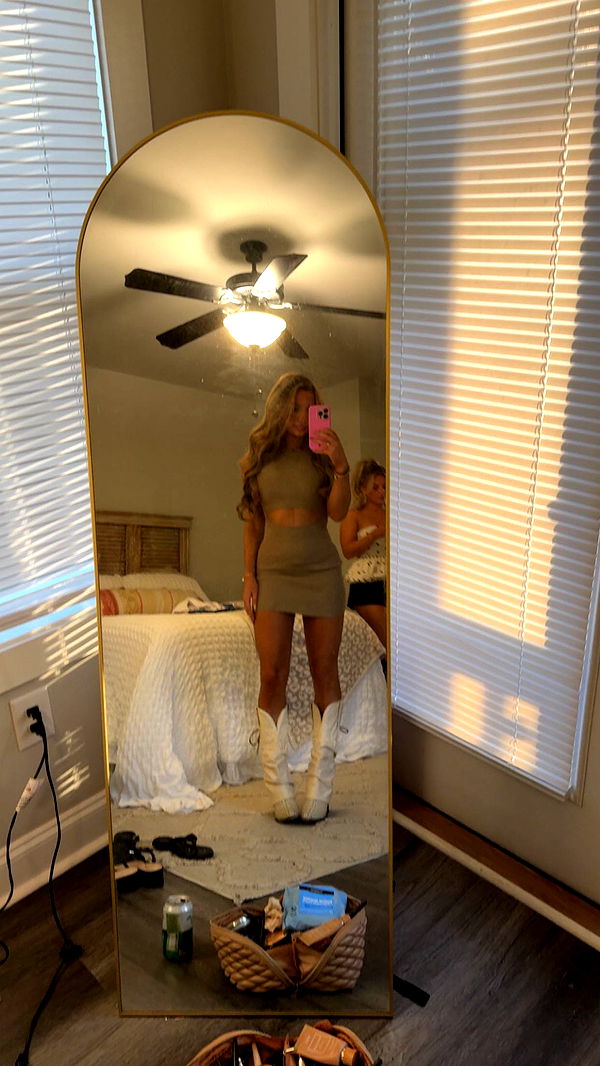 syd.shmitty image ~ Altpins