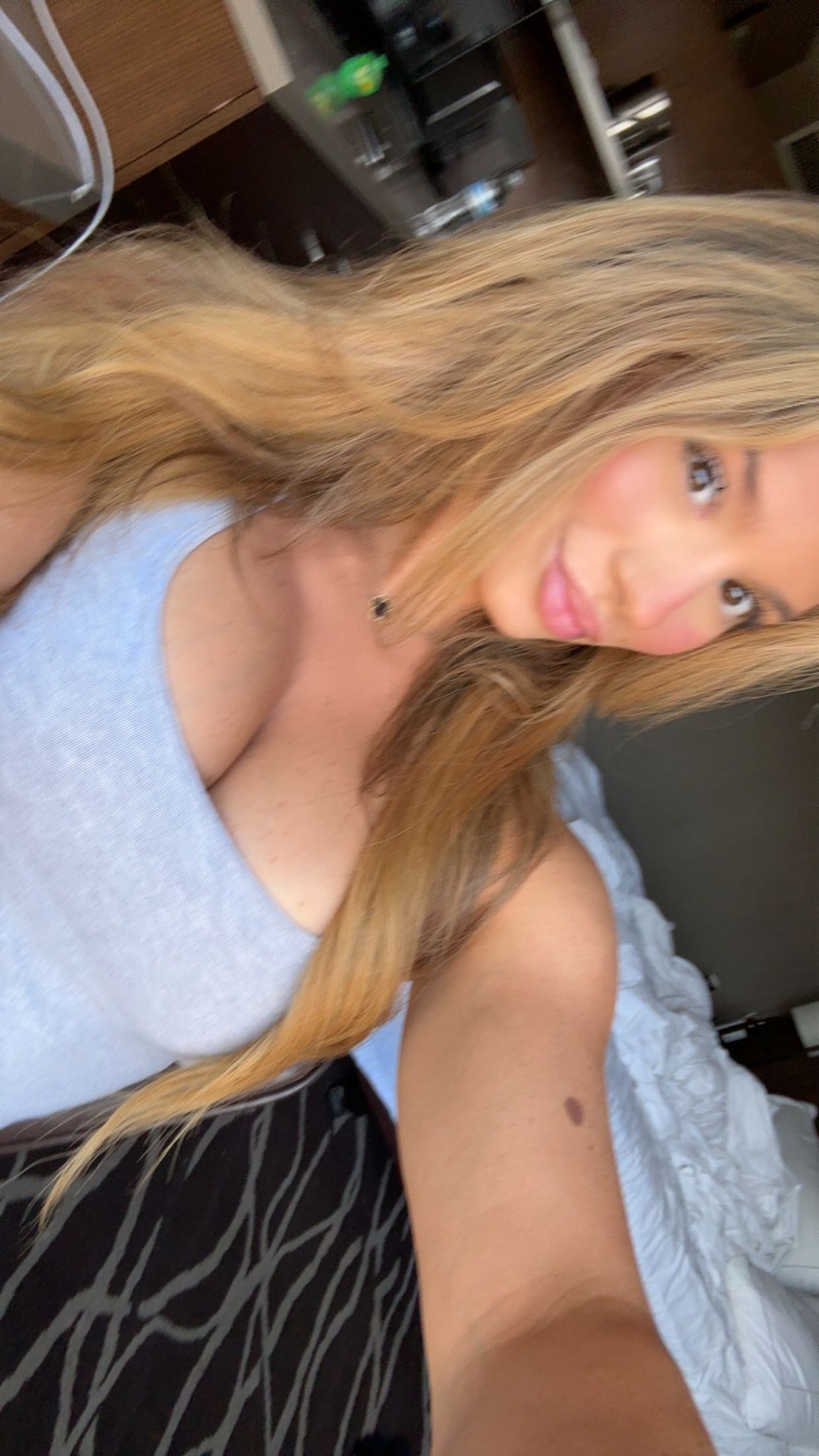 syd.shmitty snapchat image archive image