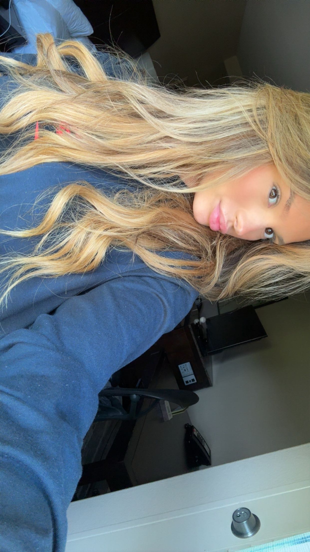 syd.shmitty snapchat image archive image