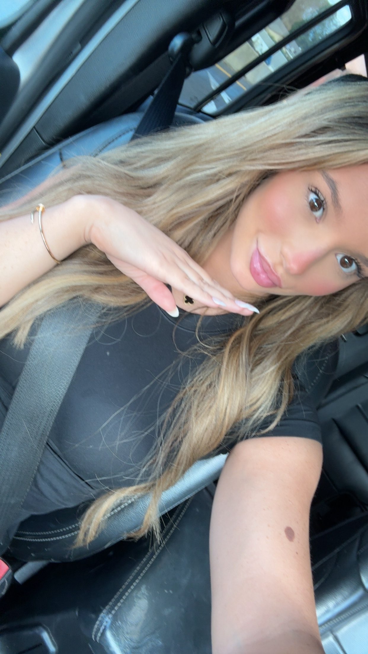 syd.shmitty snapchat image archive image