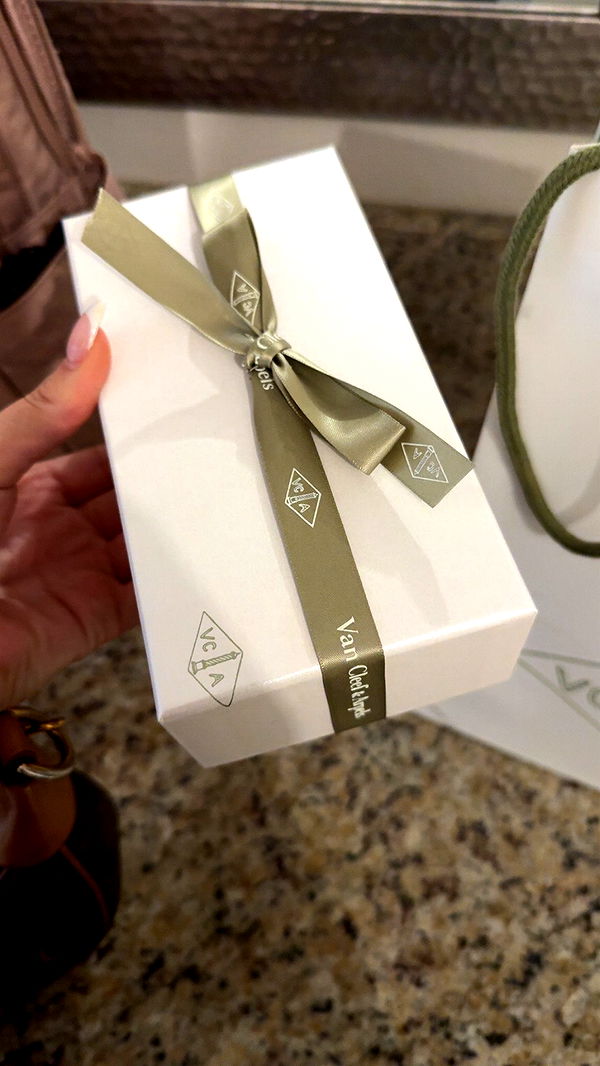 syd.shmitty image ~ Altpins