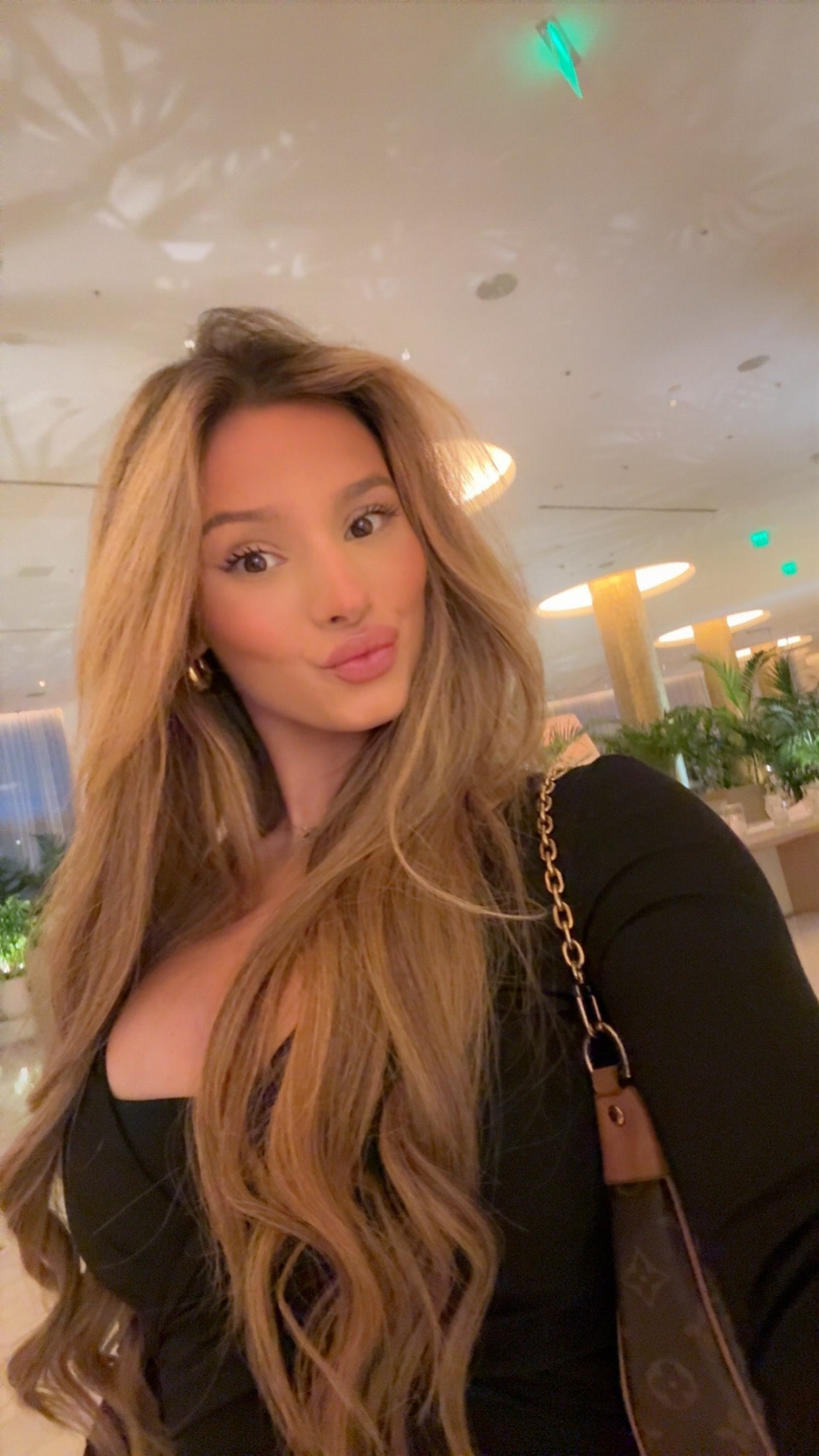 syd.shmitty snapchat image archive image