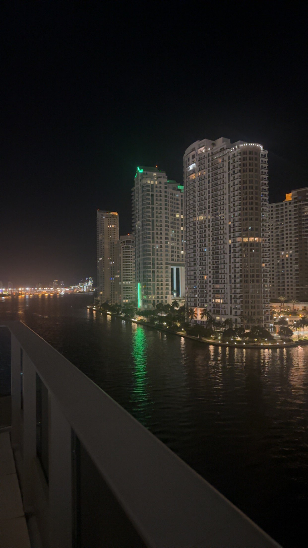 syd.shmitty snapchat image archive image