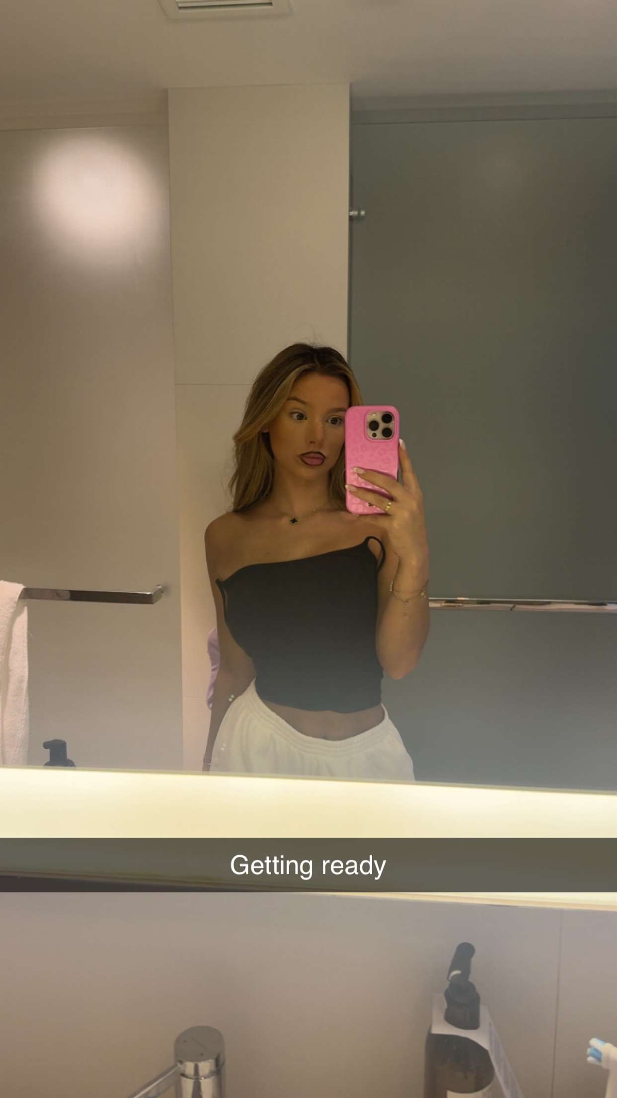 syd.shmitty snapchat image archive image