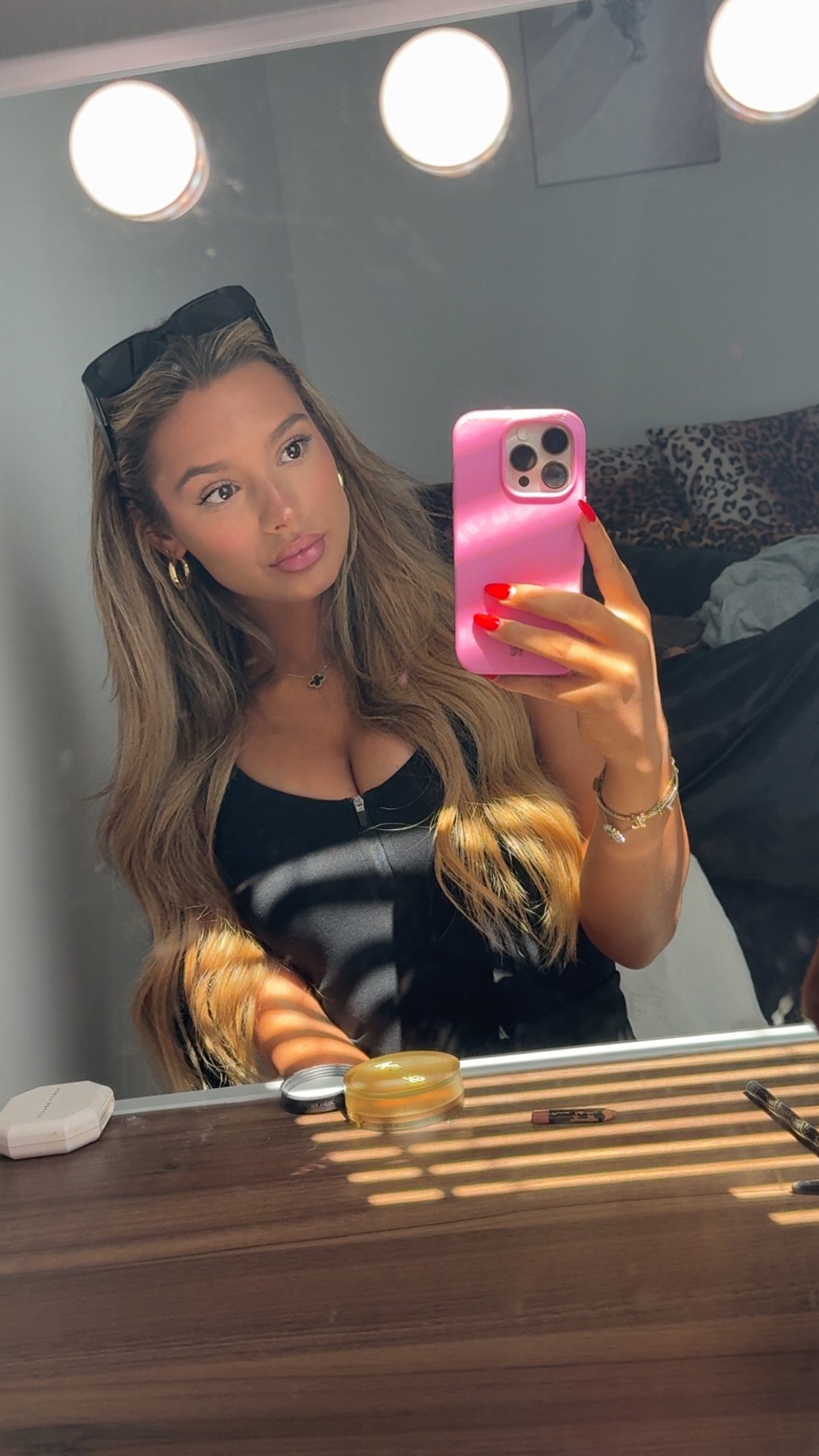 syd.shmitty snapchat image archive image