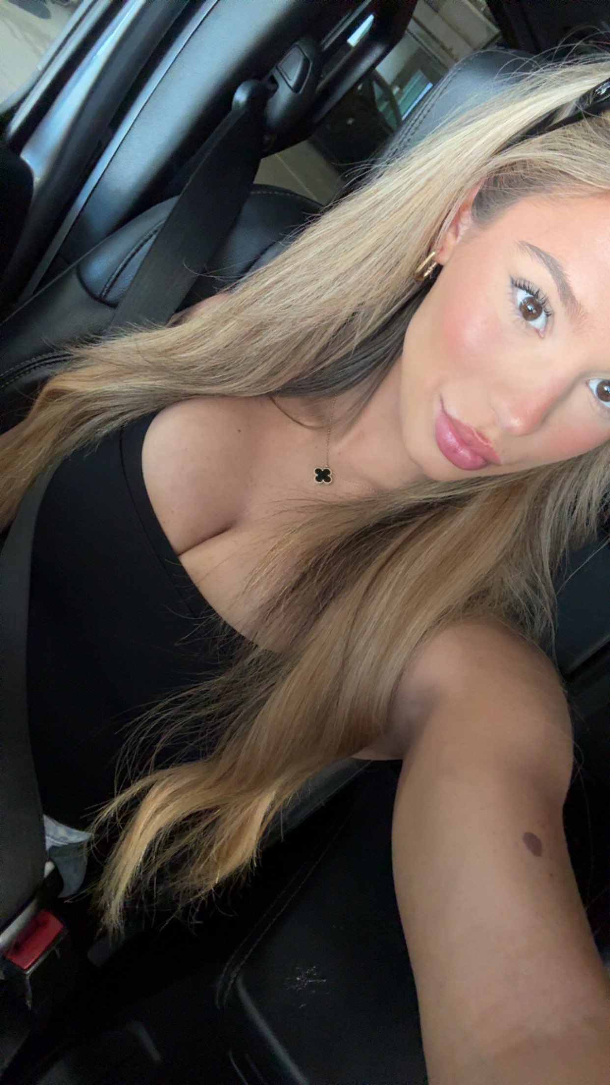 syd.shmitty snapchat image archive image