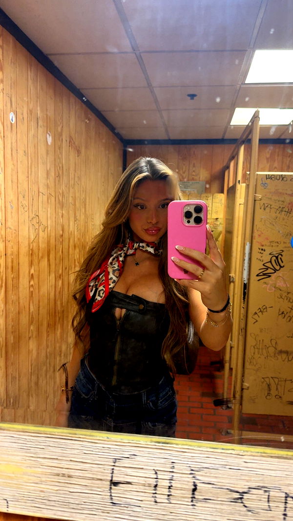 syd.shmitty image ~ Altpins