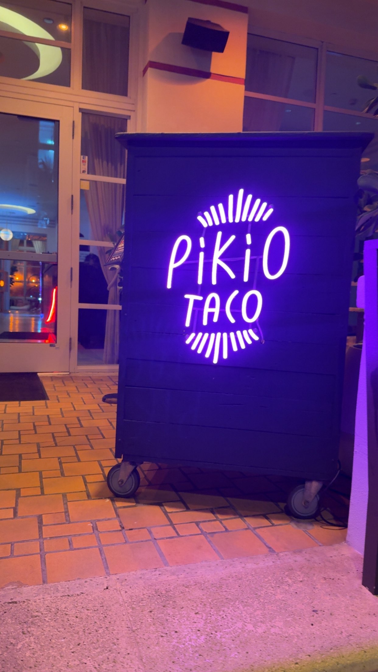 syd.shmitty snapchat image archive image