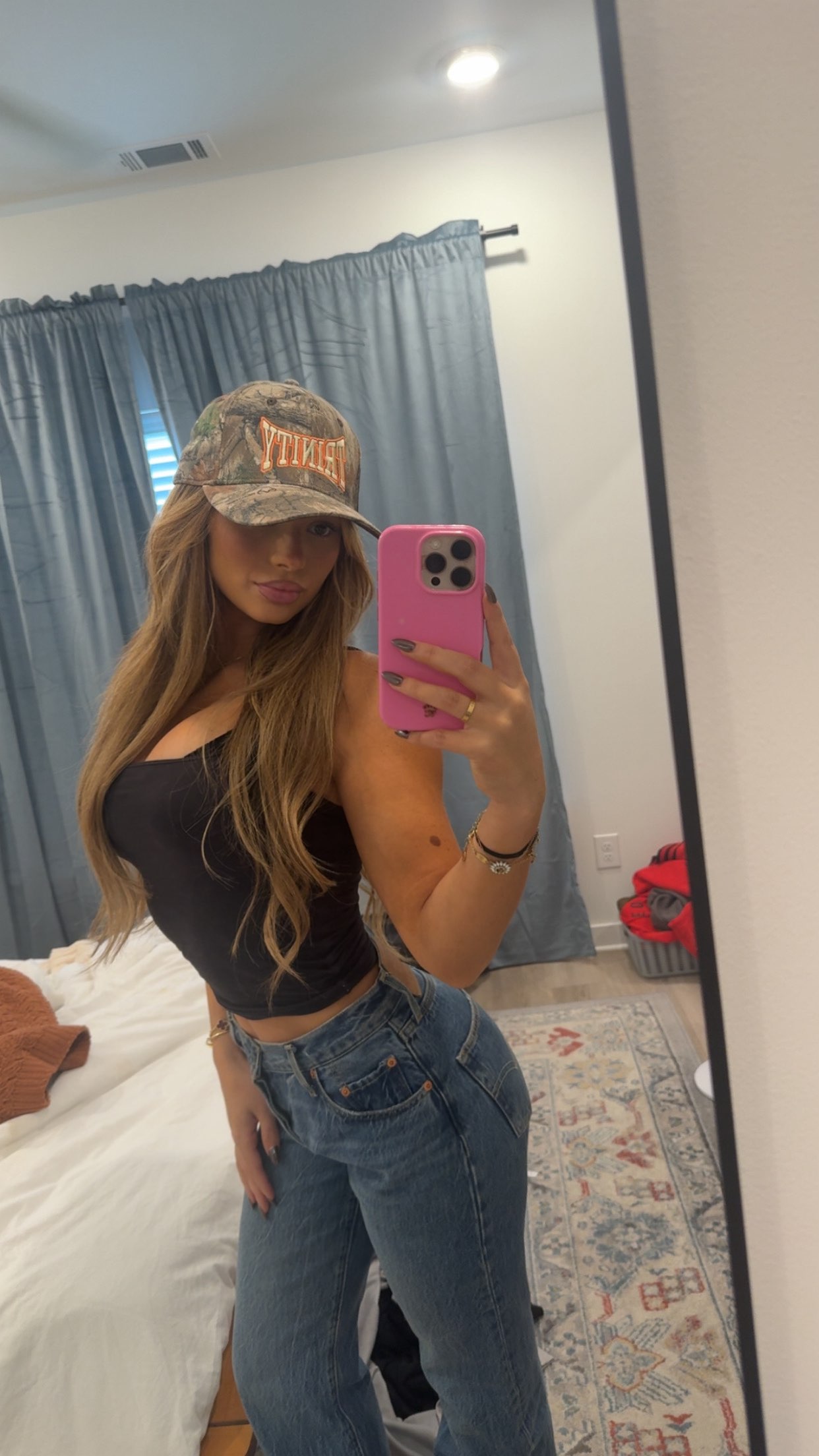 syd.shmitty snapchat image archive image