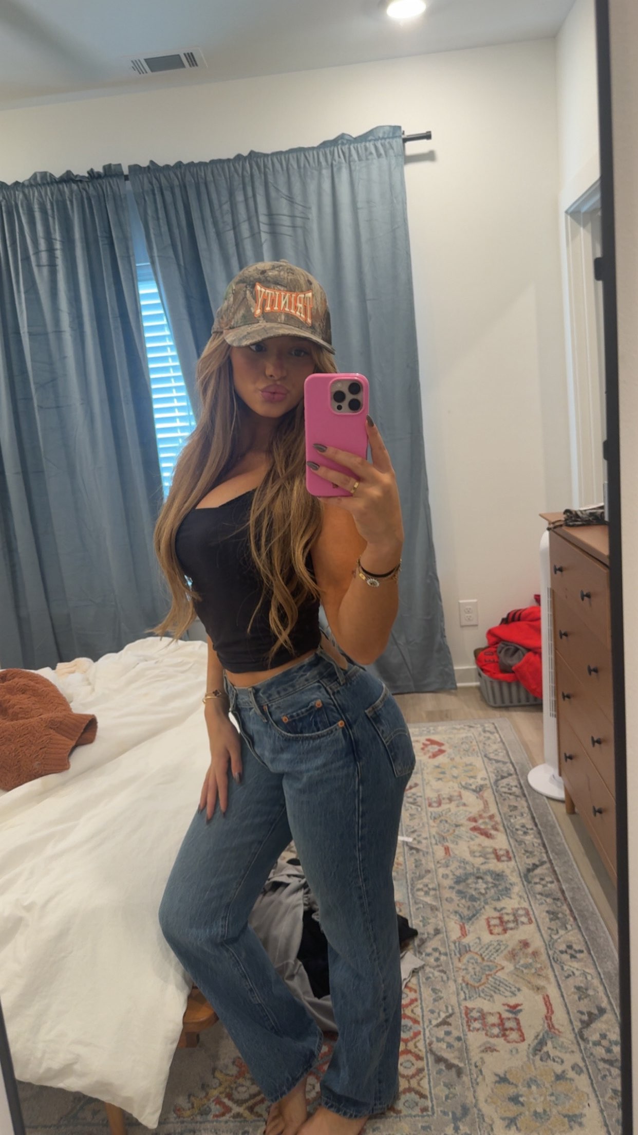 syd.shmitty snapchat image archive image