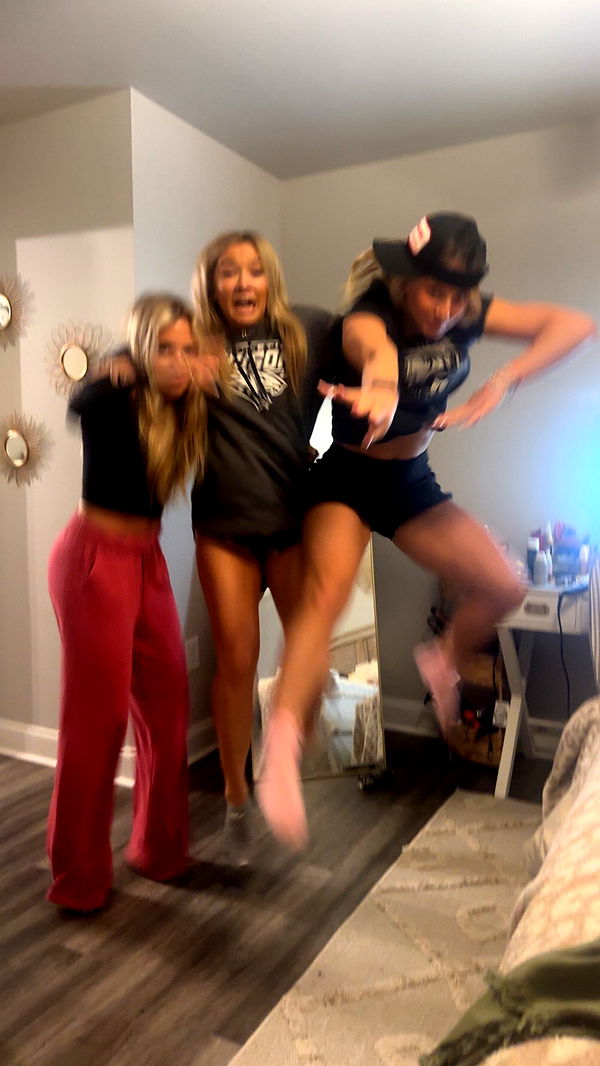 syd.shmitty image ~ Altpins