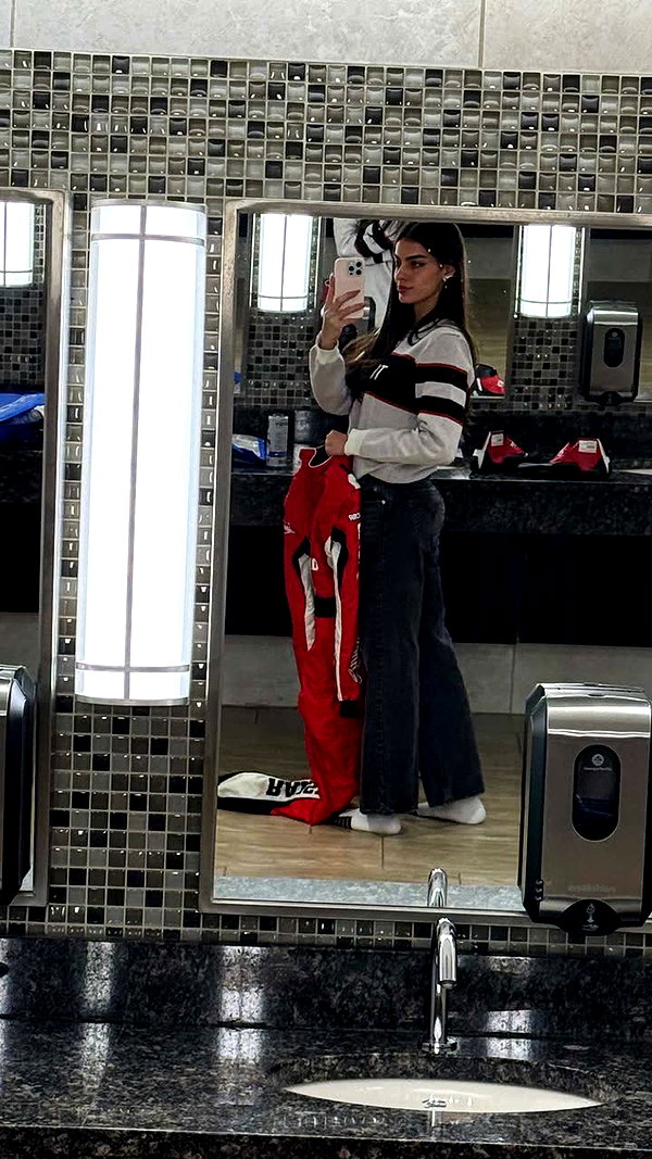 tonibreidingerr snapchat image archive image