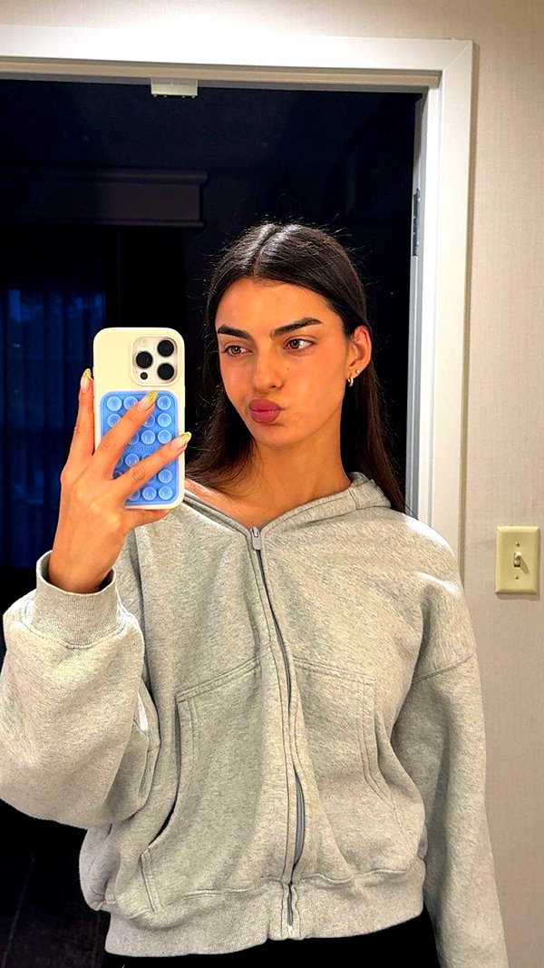 tonibreidingerr snapchat image archive image