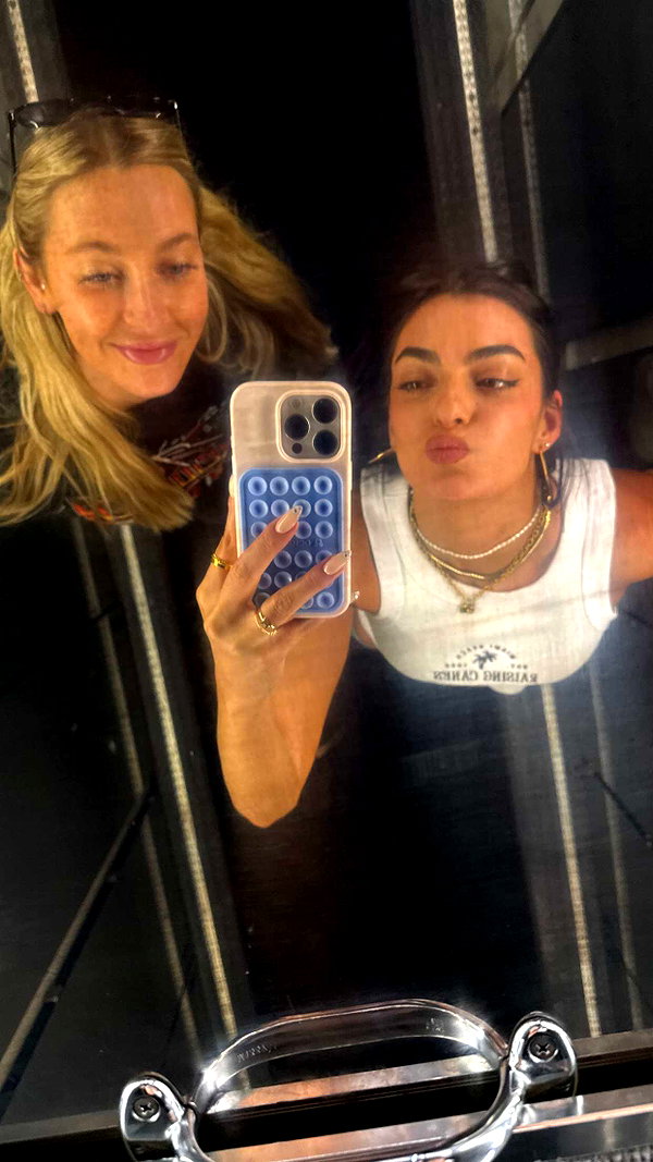 tonibreidingerr snapchat image archive image