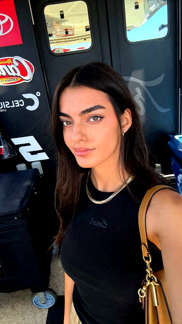 tonibreidingerr snapchat image archive image