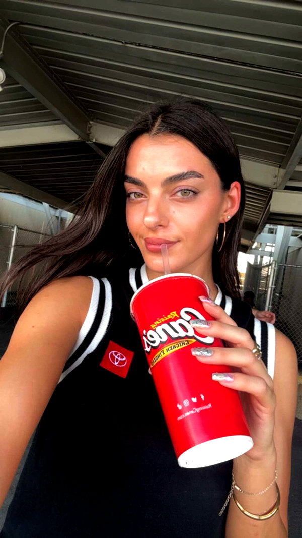 tonibreidingerr snapchat image archive image