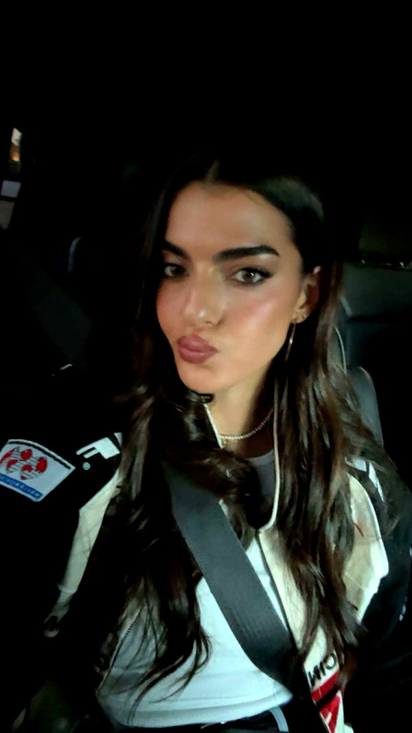 tonibreidingerr snapchat image archive image