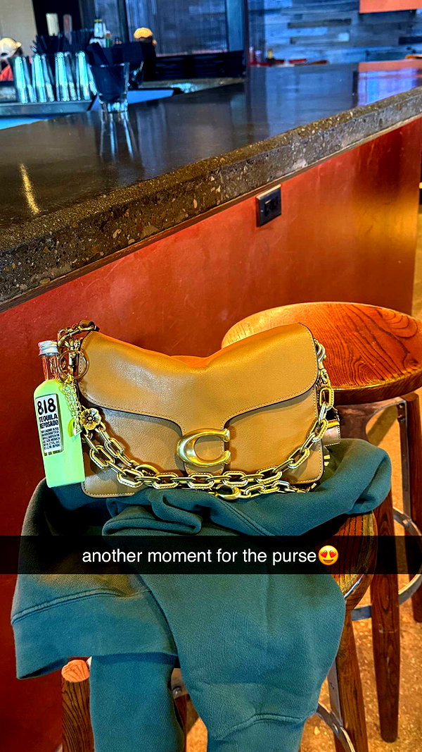 tonibreidingerr snapchat image archive image