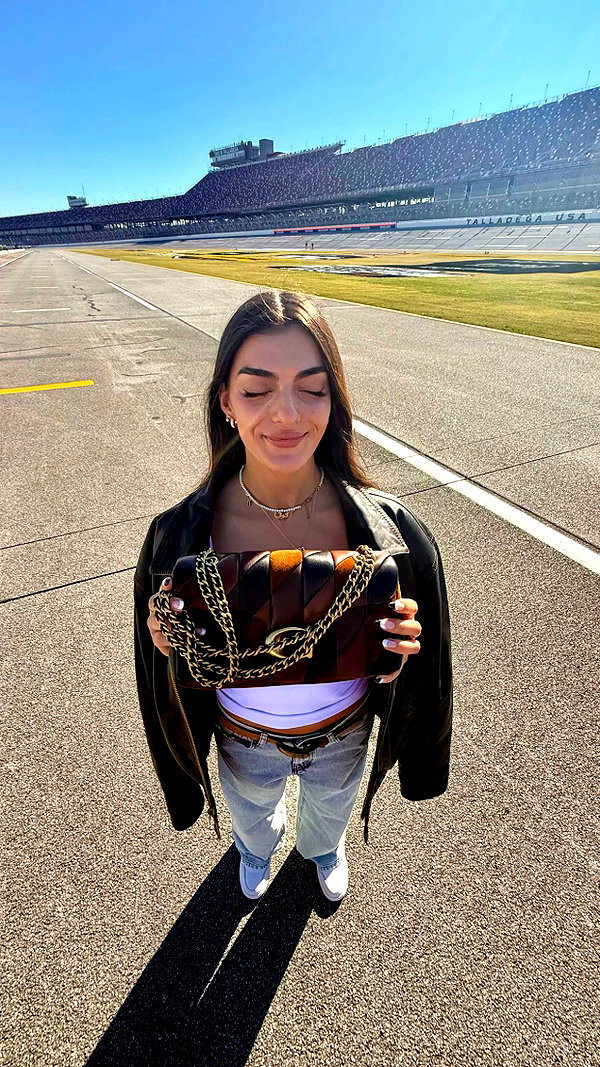 tonibreidingerr snapchat image archive image
