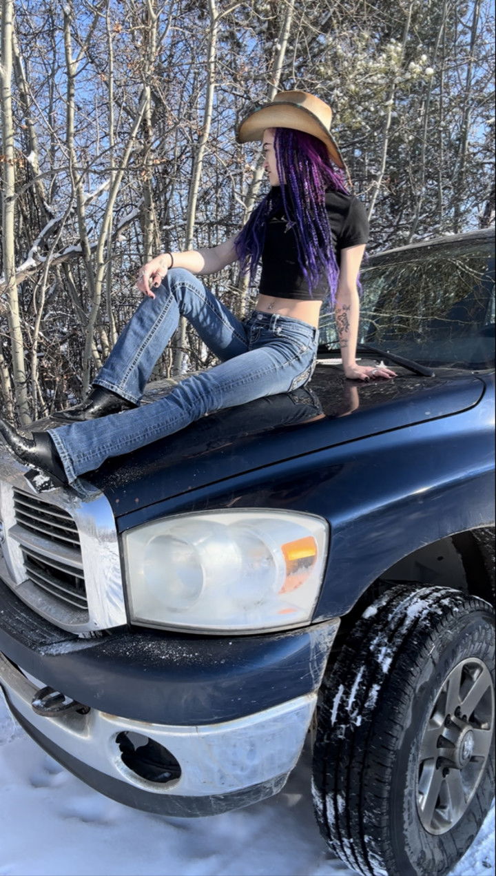 trappkittykhaos snapchat image archive image