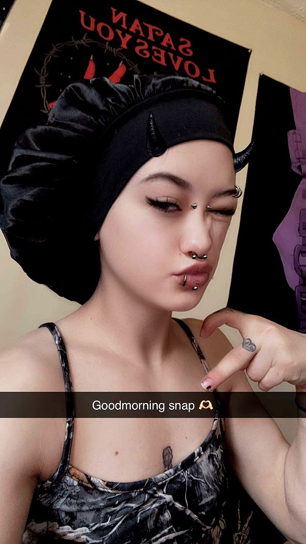 trappkittykhaos image ~ Altpins