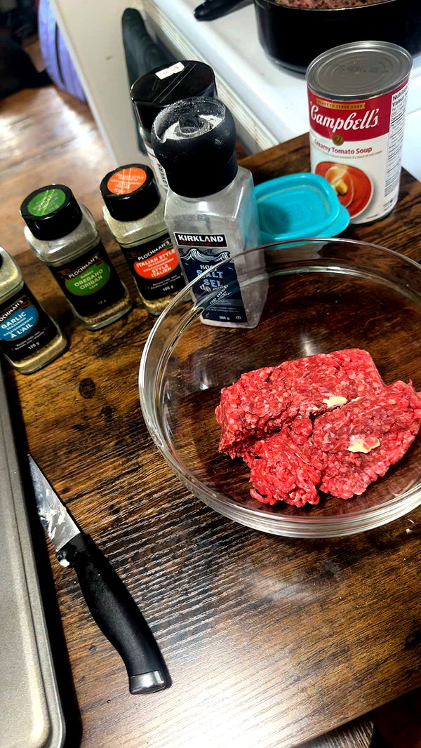 trappkittykhaos image ~ Altpins