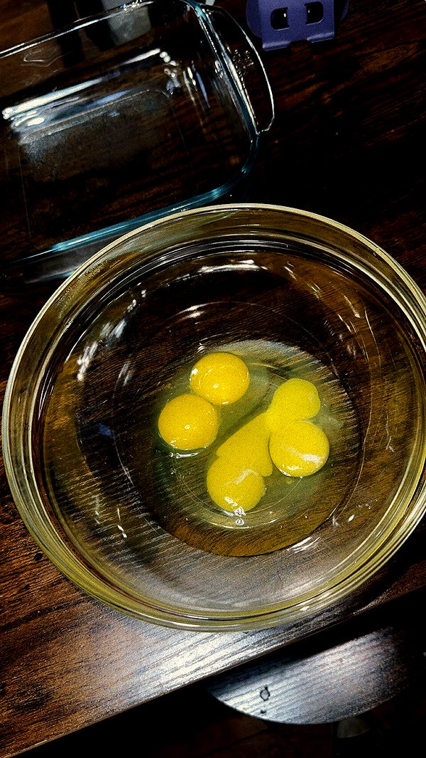 trappkittykhaos image ~ Altpins