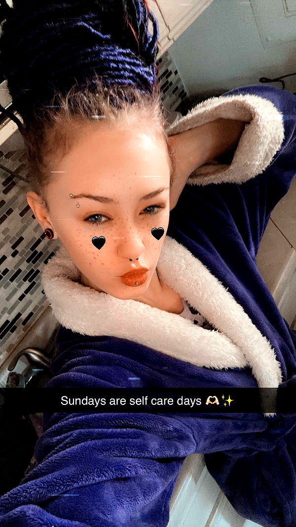 trappkittykhaos image ~ Altpins