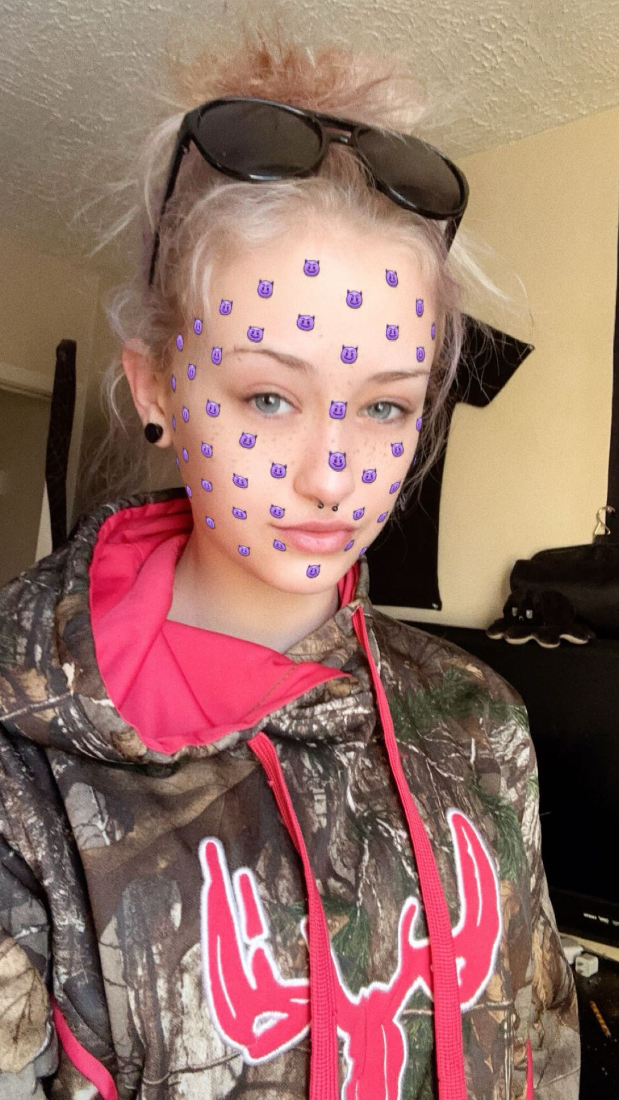 trappkittykhaos snapchat image archive image