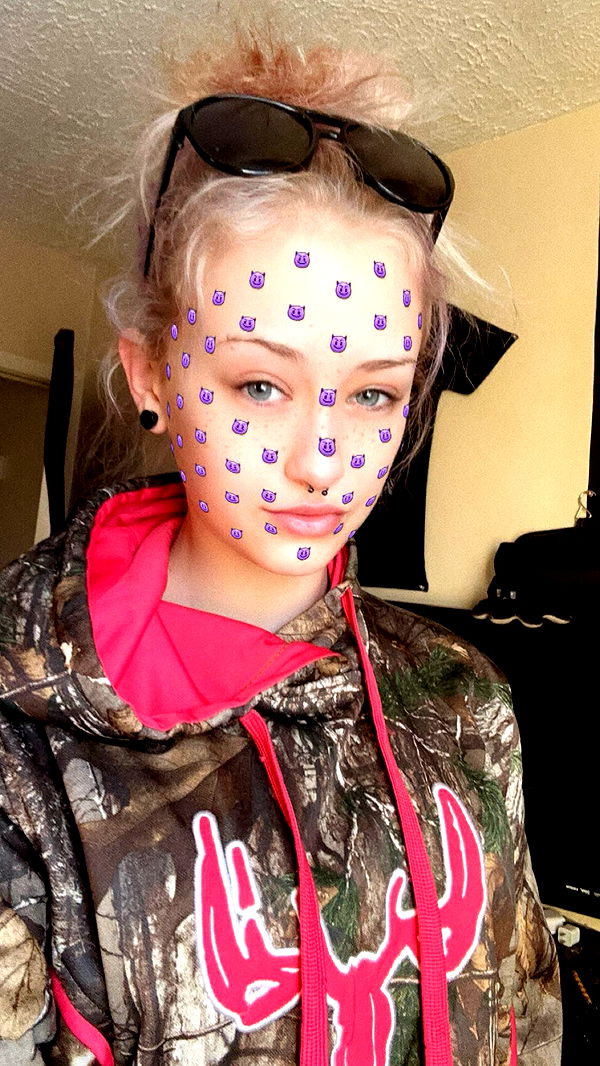 trappkittykhaos image ~ Altpins