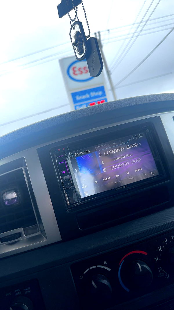 trappkittykhaos image ~ Altpins