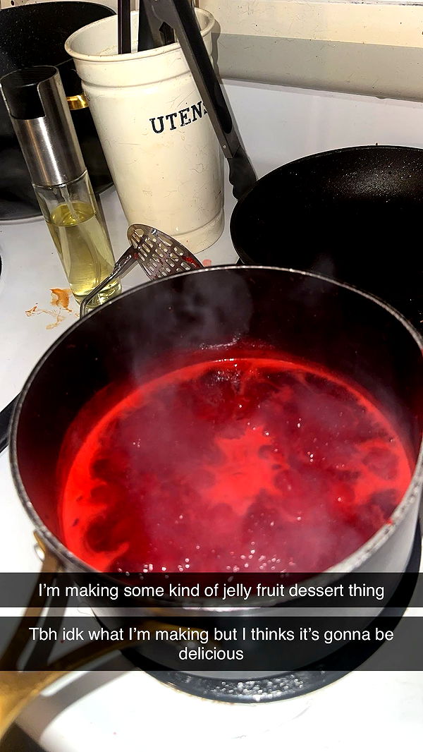 trappkittykhaos image ~ Altpins