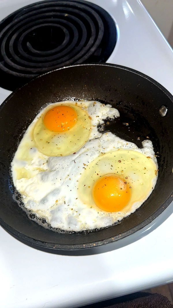 trappkittykhaos image ~ Altpins