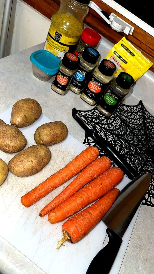 trappkittykhaos image ~ Altpins