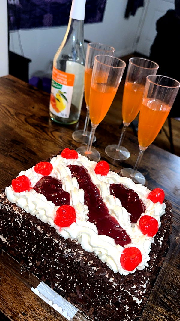 trappkittykhaos image ~ Altpins