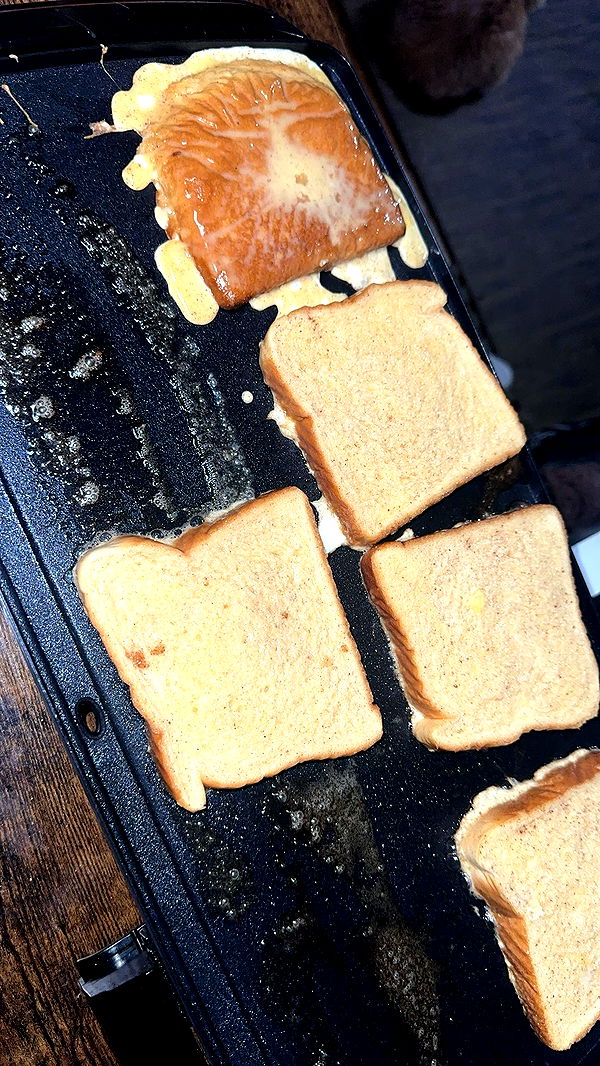 trappkittykhaos image ~ Altpins