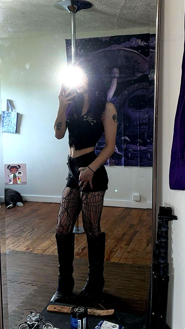 trappkittykhaos image ~ Altpins