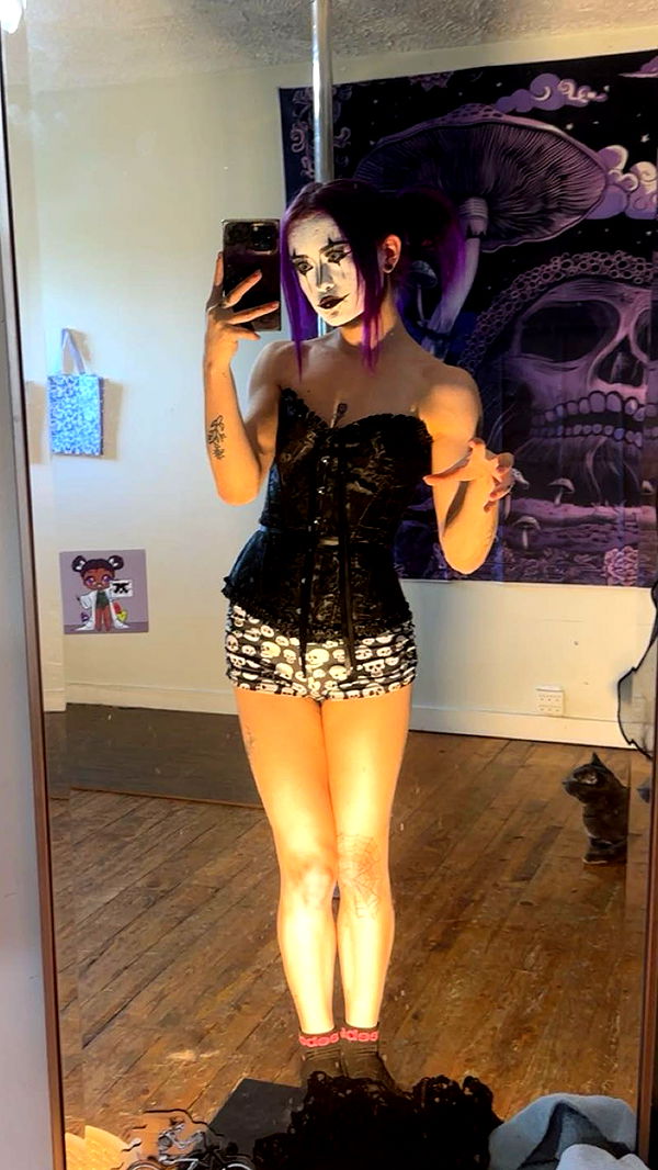 trappkittykhaos image ~ Altpins