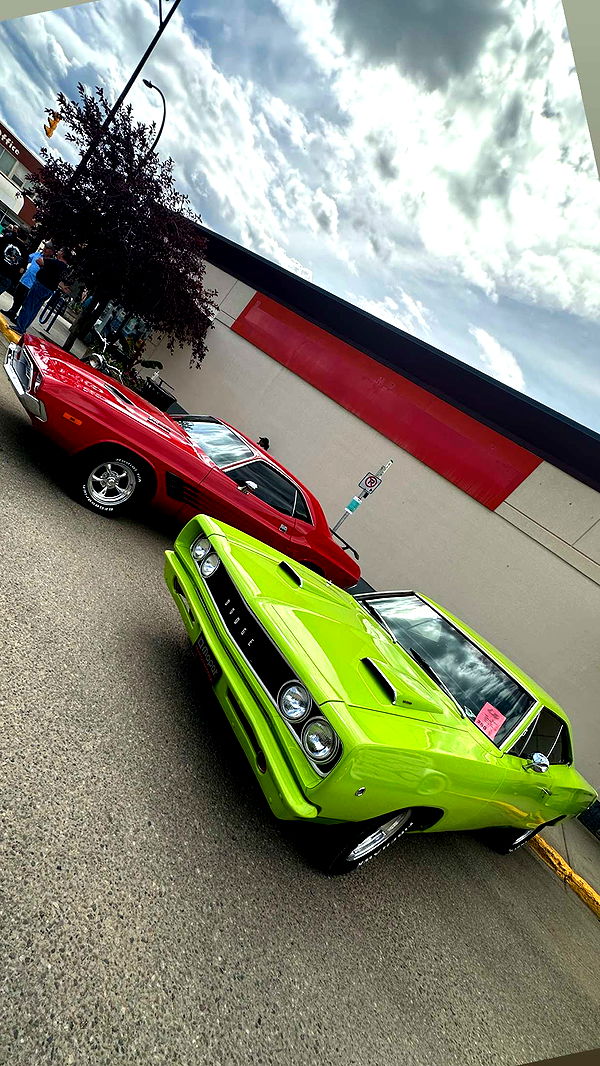 trappkittykhaos image ~ Altpins