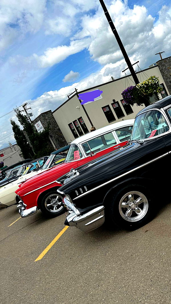 trappkittykhaos image ~ Altpins