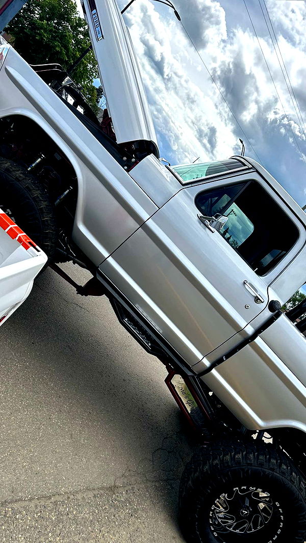 trappkittykhaos image ~ Altpins