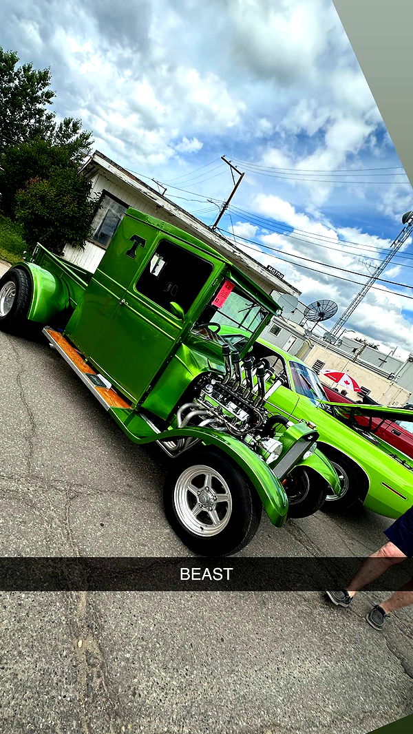 trappkittykhaos image ~ Altpins