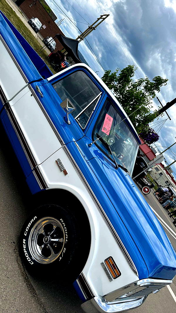 trappkittykhaos image ~ Altpins