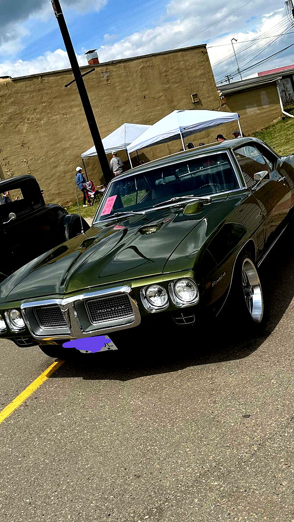 trappkittykhaos image ~ Altpins