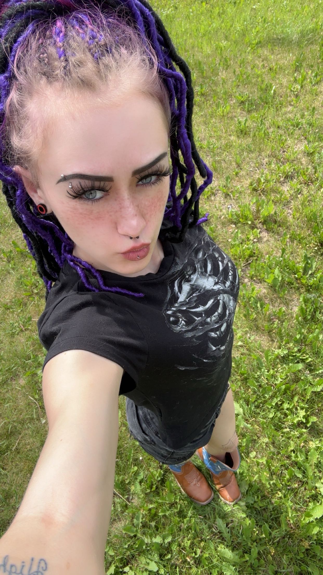 trappkittykhaos snapchat image archive image