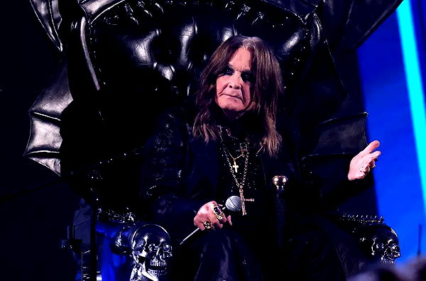 trappkittykhaos image ~ Altpins