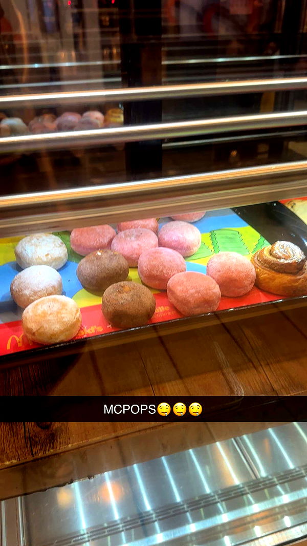 trappkittykhaos image ~ Altpins