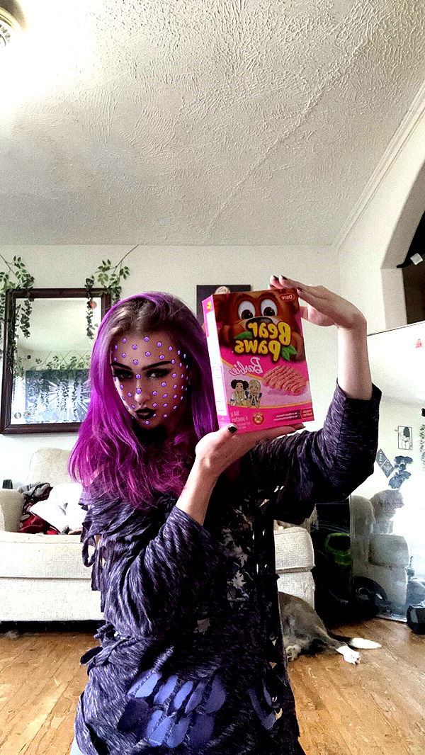 trappkittykhaos image ~ Altpins