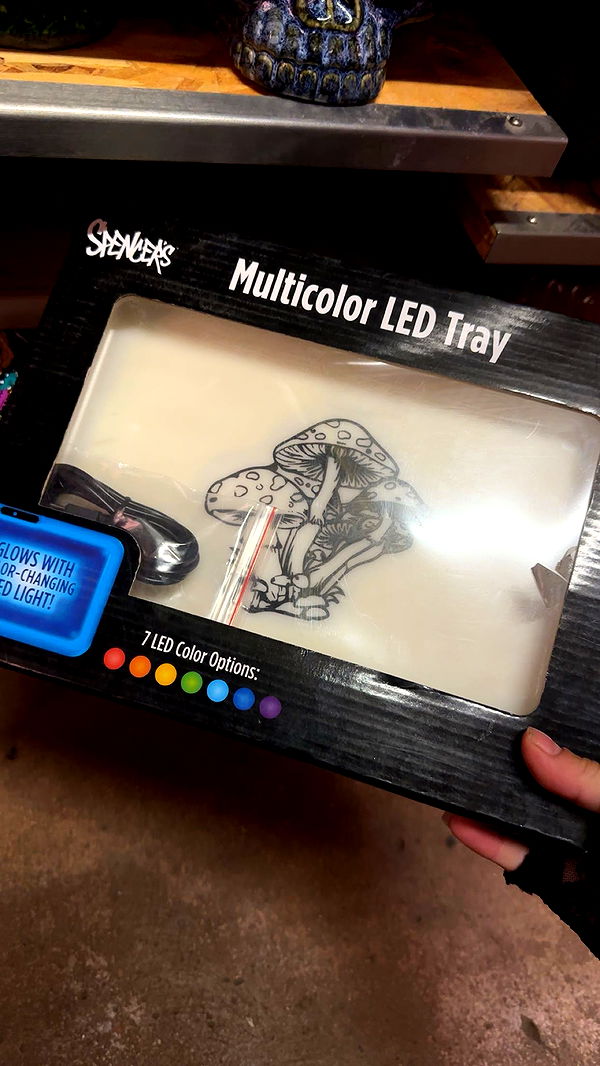 trappkittykhaos image ~ Altpins