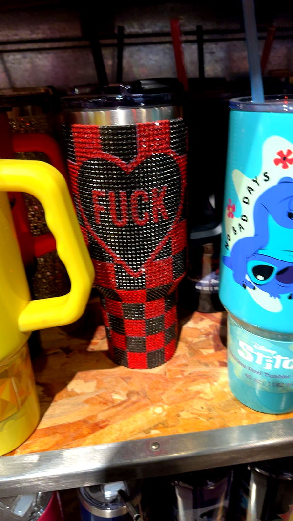 trappkittykhaos image ~ Altpins